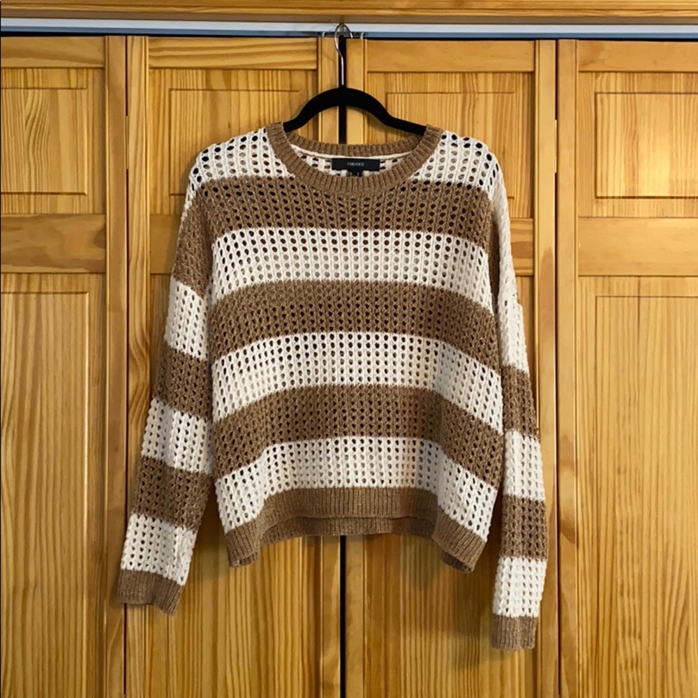 Light weight striped sweater